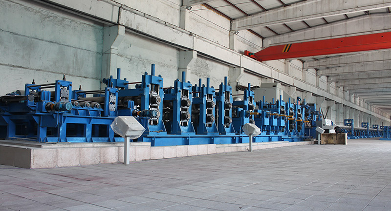 哈萨克斯坦325x12.7mm直缝机组